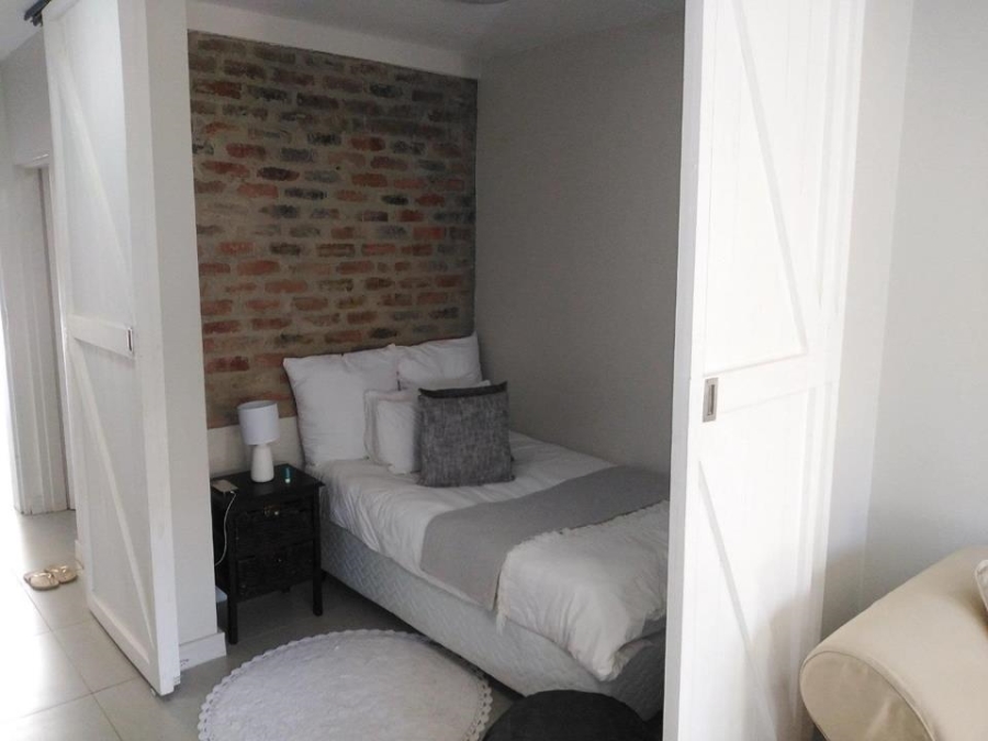 1 Bedroom Property for Sale in Die Bult Western Cape